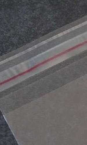 Envelope plástica com aba adesivada Envelope plástica com aba adesivada